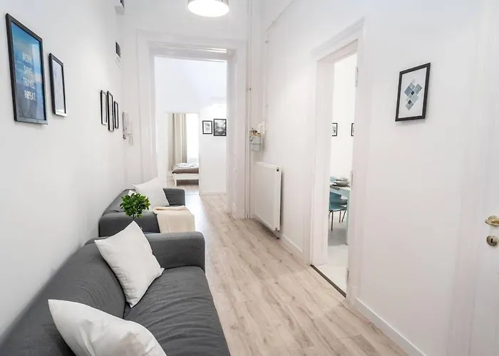 Appartement Extra Brand New And Large Ac *