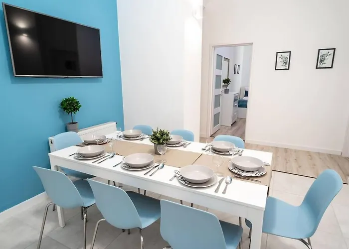 Extra Brand New And Large Ac Appartement *