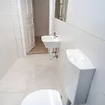 Extra Brand New And Large Ac