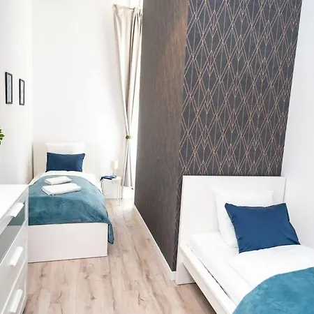 Extra Brand New And Large Ac * Budapest