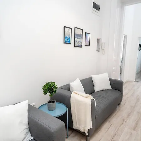 Apartment Extra Brand New And Large Ac *