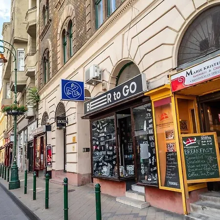 Extra Brand New And Large Ac