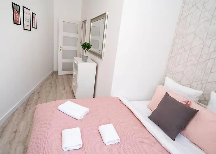 Extra Brand New And Large Ac * 부다페스트