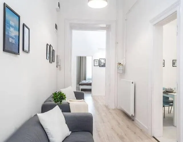 아파트 Extra Brand New And Large Ac