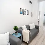דירה Extra Brand New And Large Ac *